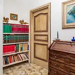 Holiday home De Vivo Realty - A Casa Di Antonio