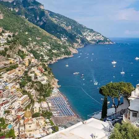 A Casa Di Antonio - De Vivo Realty