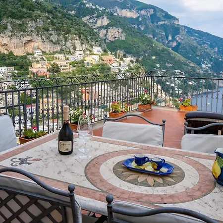 Semesterbostad De Vivo Realty - A Casa Di Antonio Positano